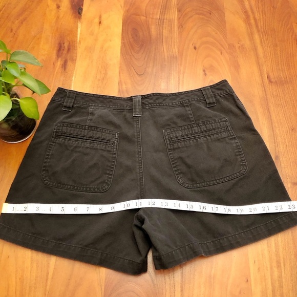 Dancer Hayes High Rise Wide Leg Black Casual Shorts. Size: 12. XL. - Picture 10 of 11